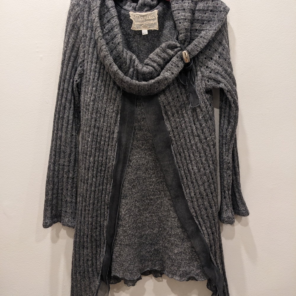 Italian Hand Knitted Gray Women's Sweater